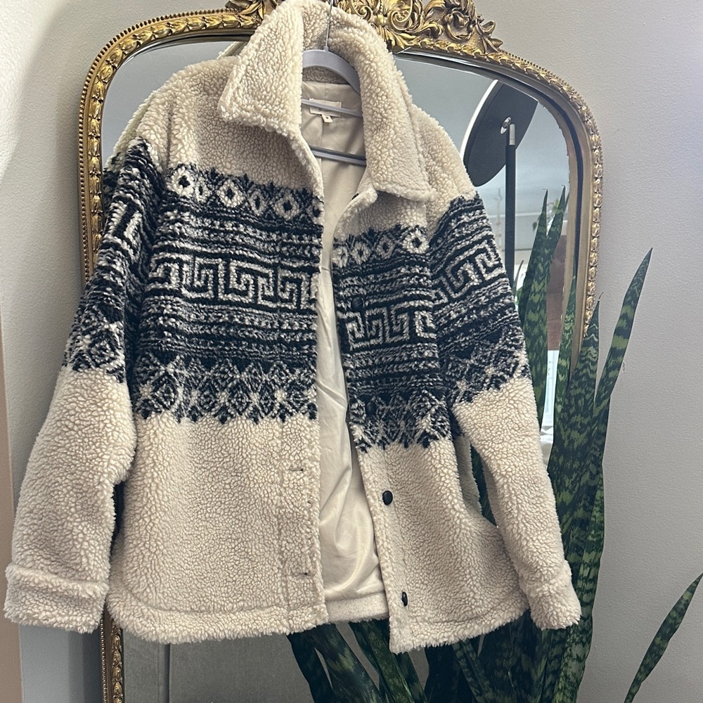 Elan Cream and Black Teddy Jacket